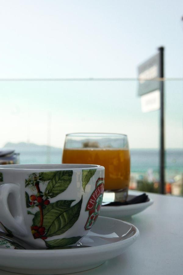Hostal Montevideo Beachfront นีกรัน ภายนอก รูปภาพ