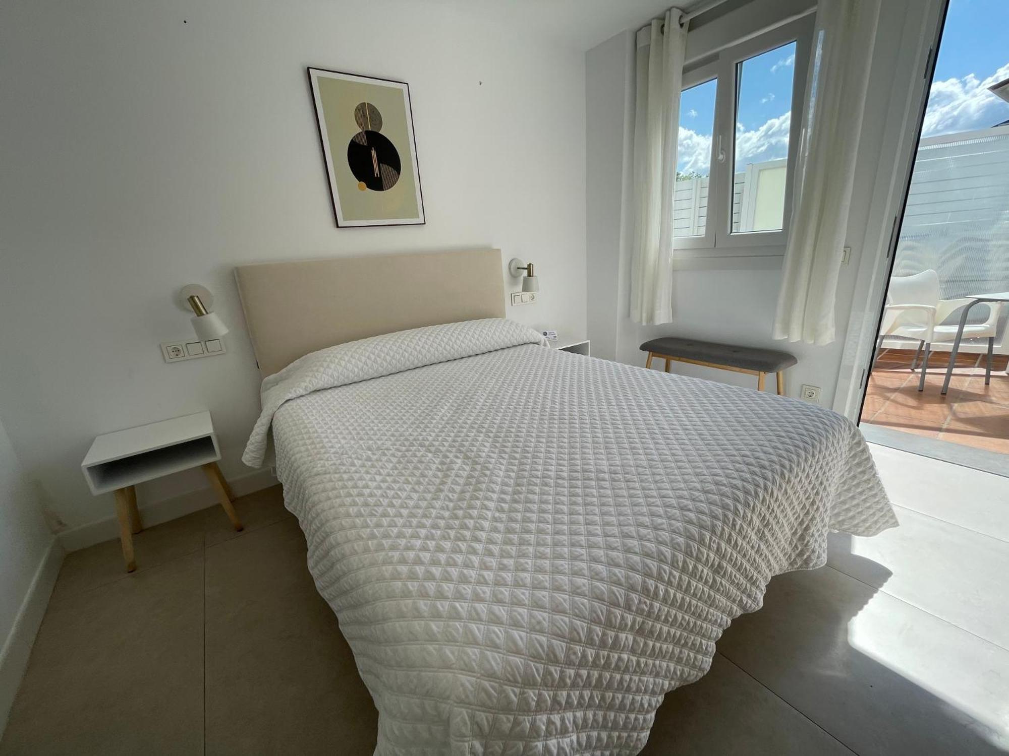 Hostal Montevideo Beachfront นีกรัน ภายนอก รูปภาพ